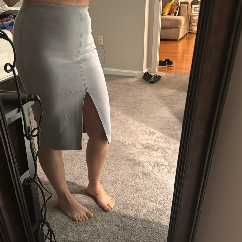 Shirt with front slit